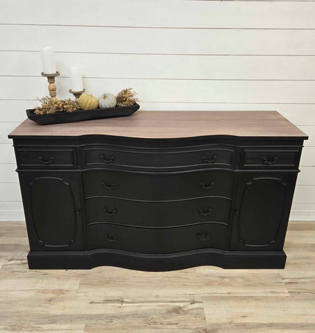 Coal Black Buffet