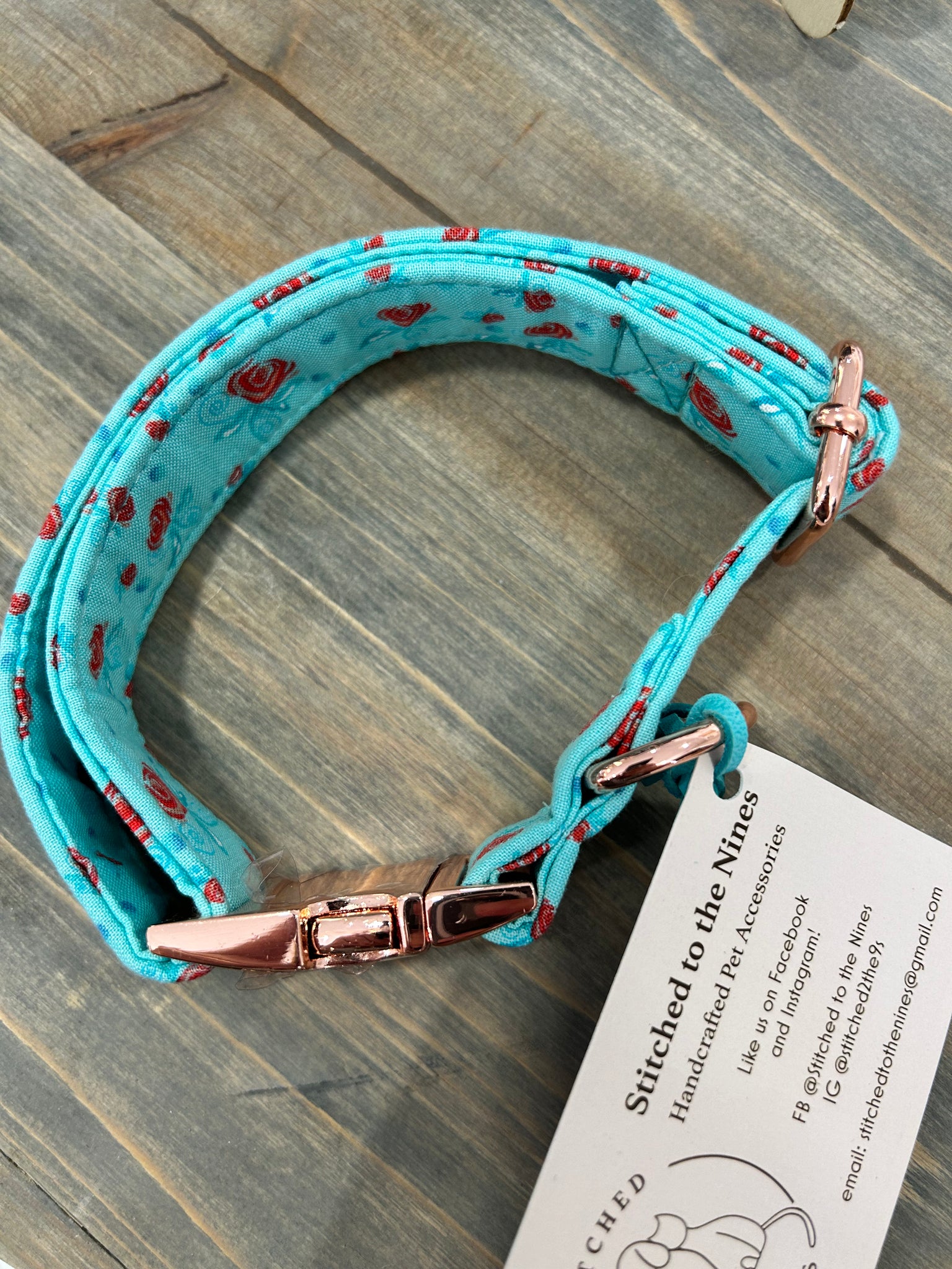 Aqua W/Rose Dog Collar - Medium